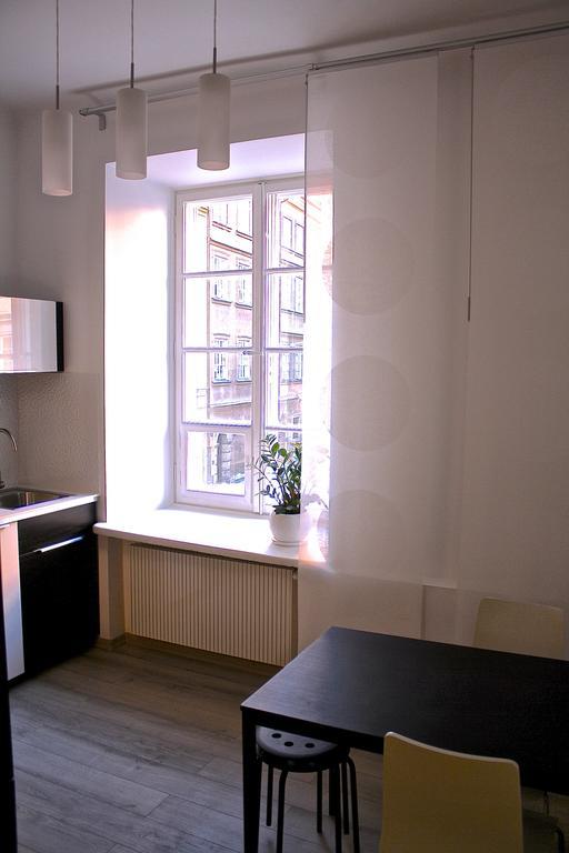 Apartament Old Town Snug Warszawa Zewnętrze zdjęcie